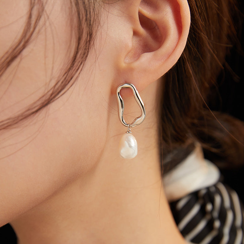 Baroque irregular shape pearl earrings